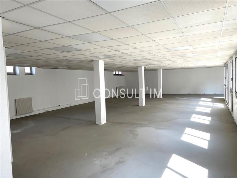 Bureau - 337 m²