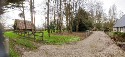 Maison - 220 m² - 9 pièces