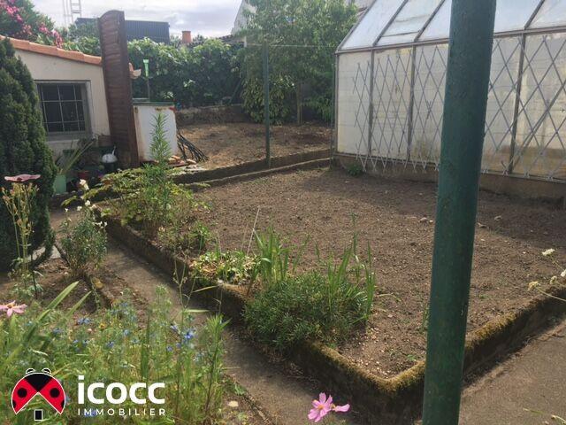 Maison de ville - 82 m² - 5 pièces