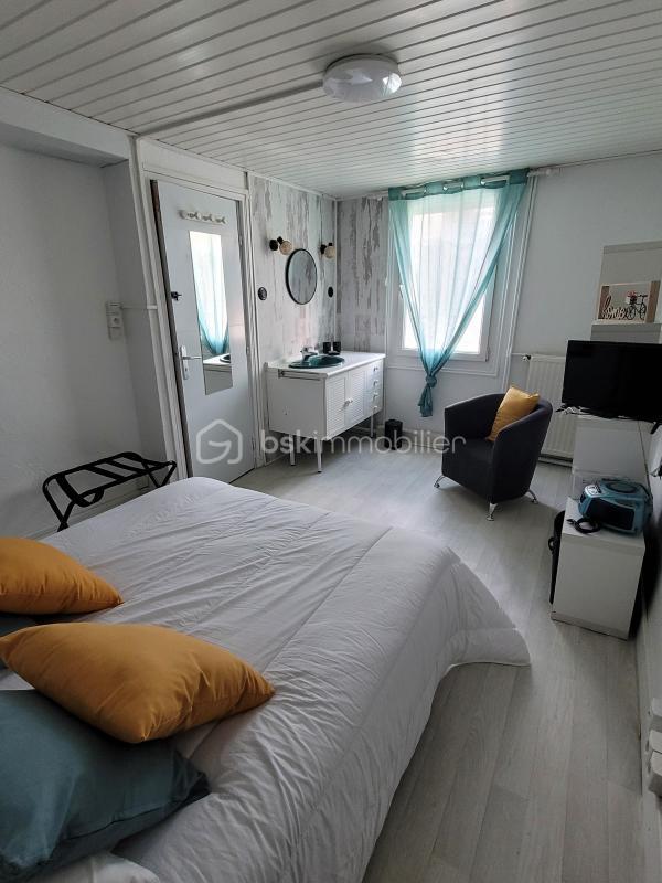 Maison de ville - 140 m² - 8 pièces