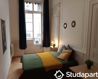 Chambre - 110 m² - 1 pièce