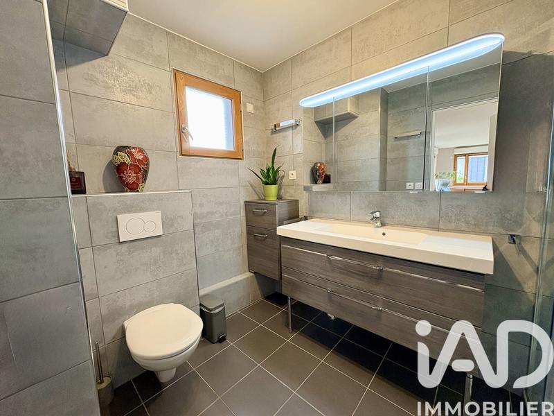 Appartement - 109 m² - 5 pièces