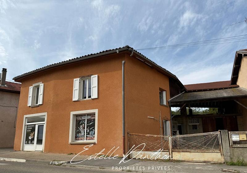 Appartement - 140 m² - 8 pièces