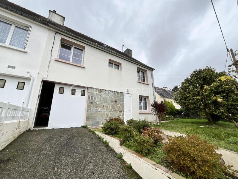 Maison - 100 m² - 7 pièces