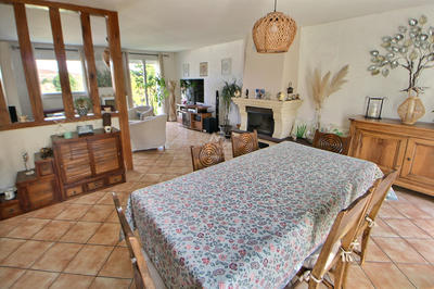 Maison - 143 m² - 6 pièces