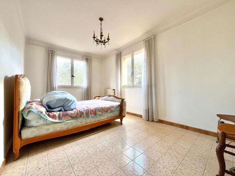 Maison - 96 m² - 5 pièces