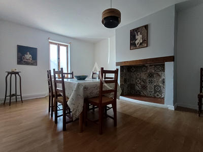 Maison - 147 m² - 6 pièces