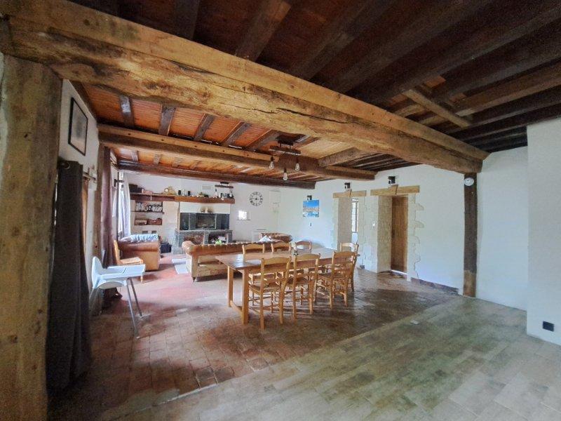 Maison de campagne - 230 m² - 6 pièces