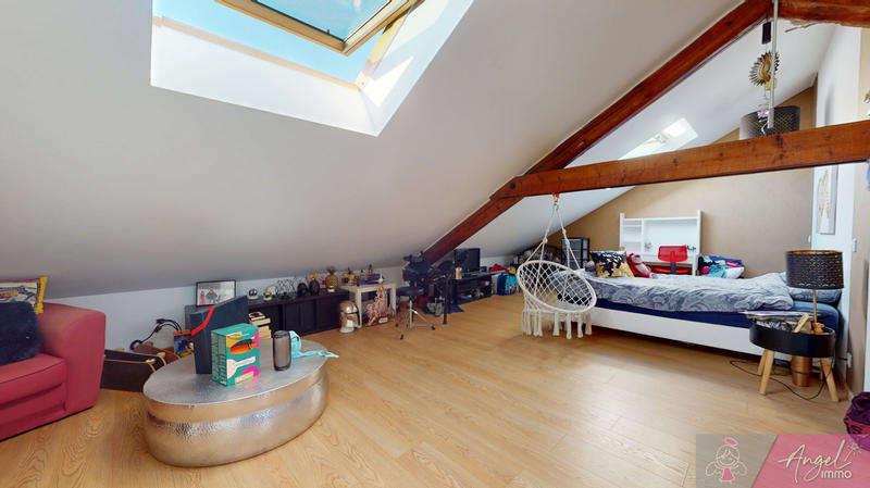 Maison de village - 200 m² - 7 pièces