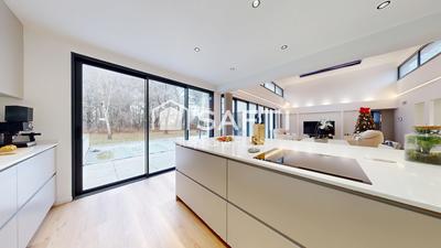 Maison - 153 m² - 8 pièces