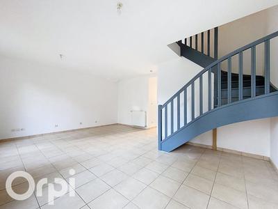Maison - 86 m² - 4 pièces
