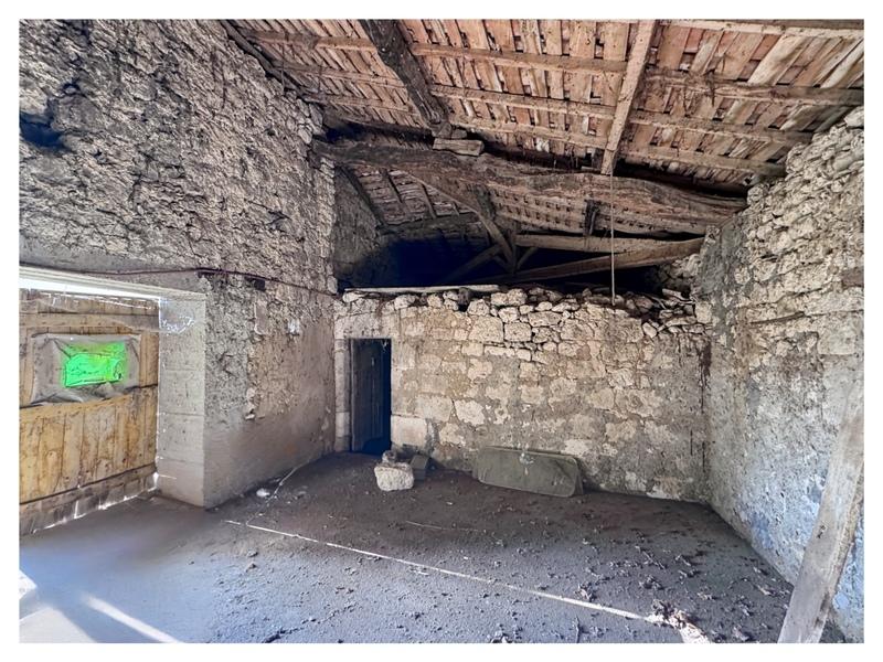 Fermette - 200 m² - 5 pièces