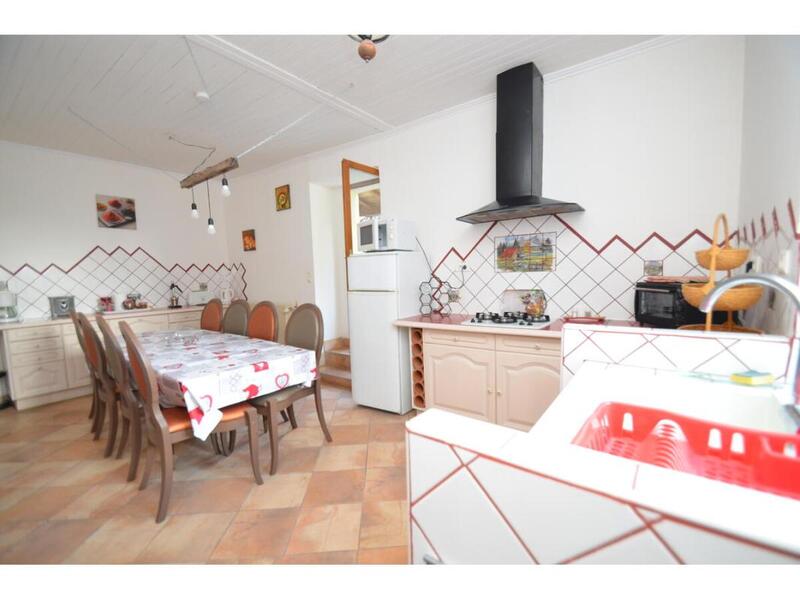 Longère - 385 m² - 14 pièces