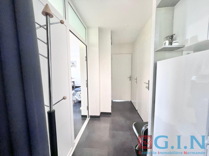Propriété - 190 m² - 6 pièces