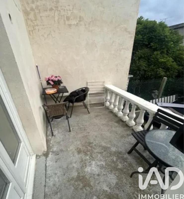 Studio - 14 m² - 1 pièce