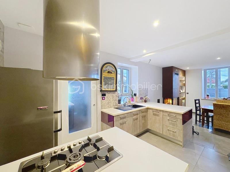 Maison en pierre - 150 m² - 6 pièces