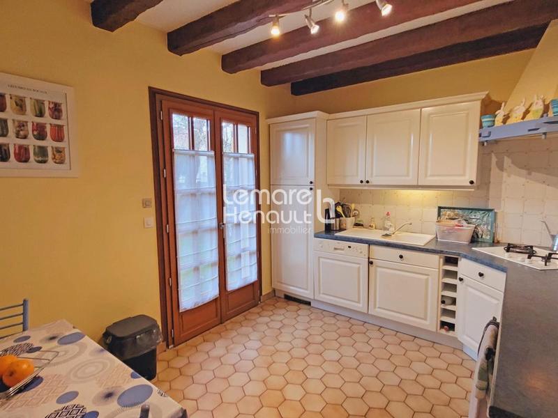 Pavillon - 140 m² - 7 pièces