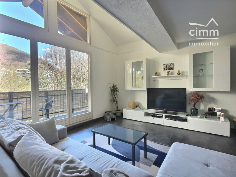 Appartement - 84 m² - 3 pièces