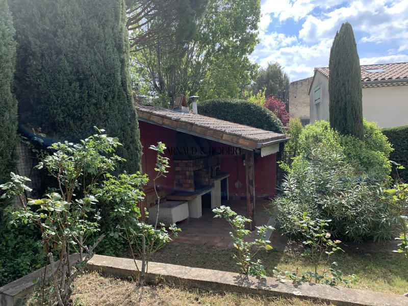 Maison - 250 m² - 10 pièces