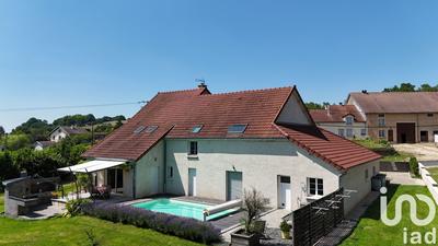 Maison de village - 230 m² - 7 pièces