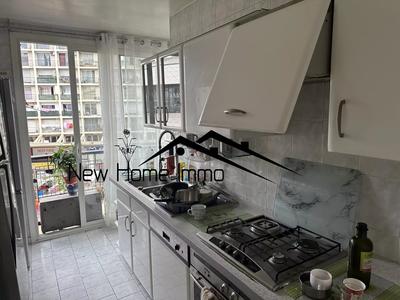 Appartement - 97 m² - 5 pièces