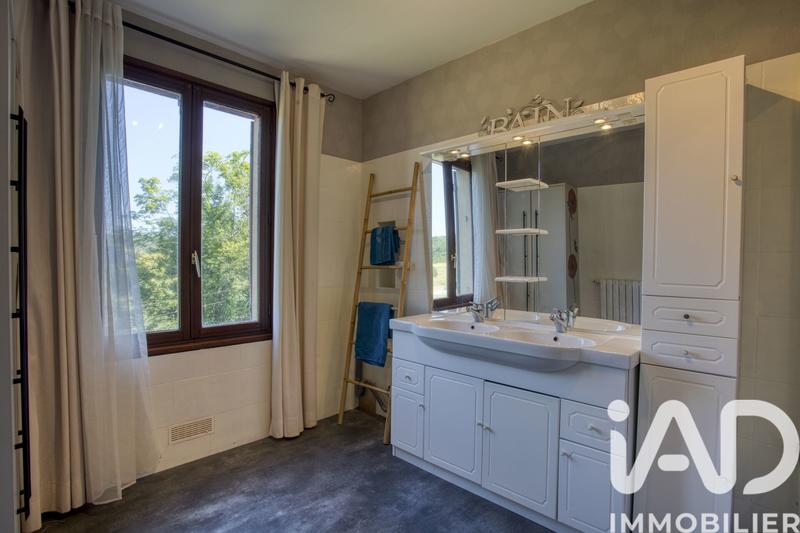 Maison - 145 m² - 5 pièces