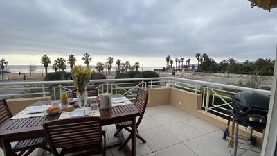 Villa - 243 m² - 9 pièces