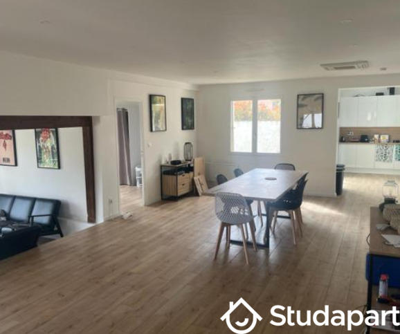 Chambre - 25 m² - 1 pièce