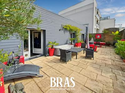 Appartement - 141 m² - 4 pièces