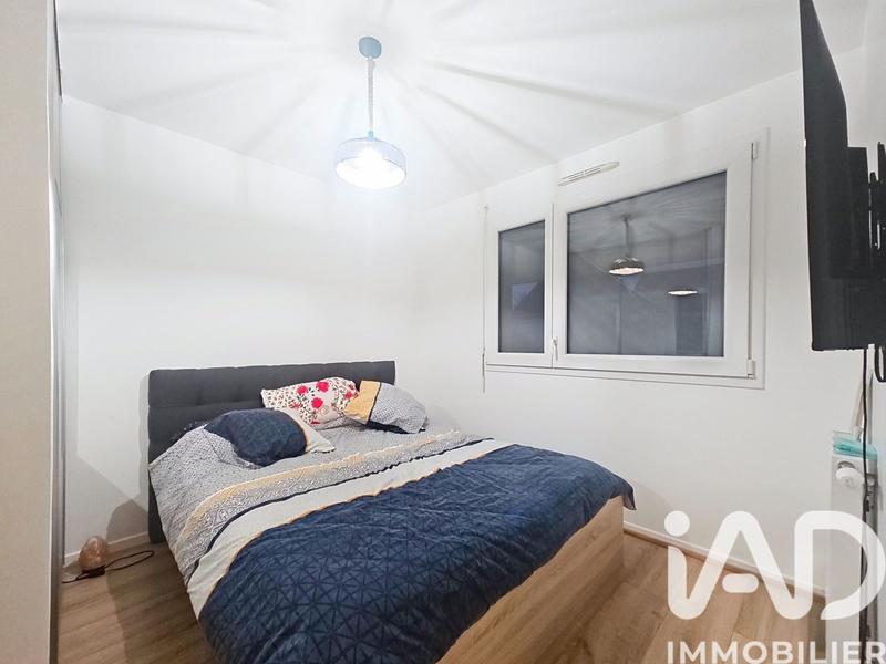 Maison - 90 m² - 6 pièces