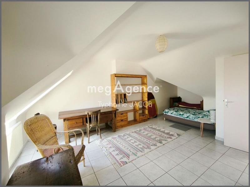 Maison - 128 m² - 4 pièces