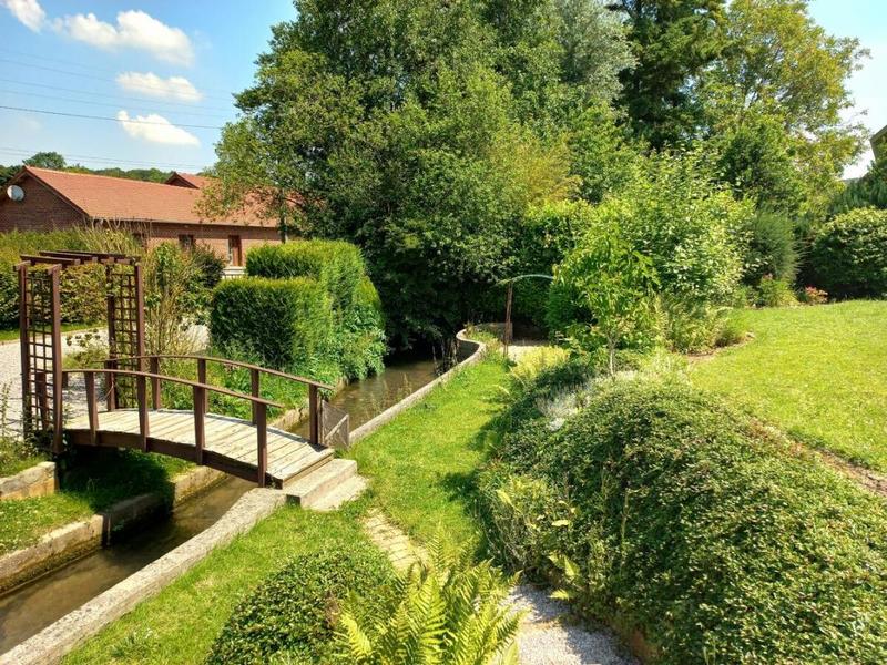 Maison - 154 m² - 9 pièces