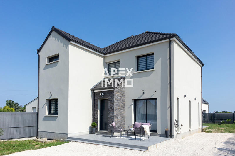 Maison - 122 m² - 5 pièces