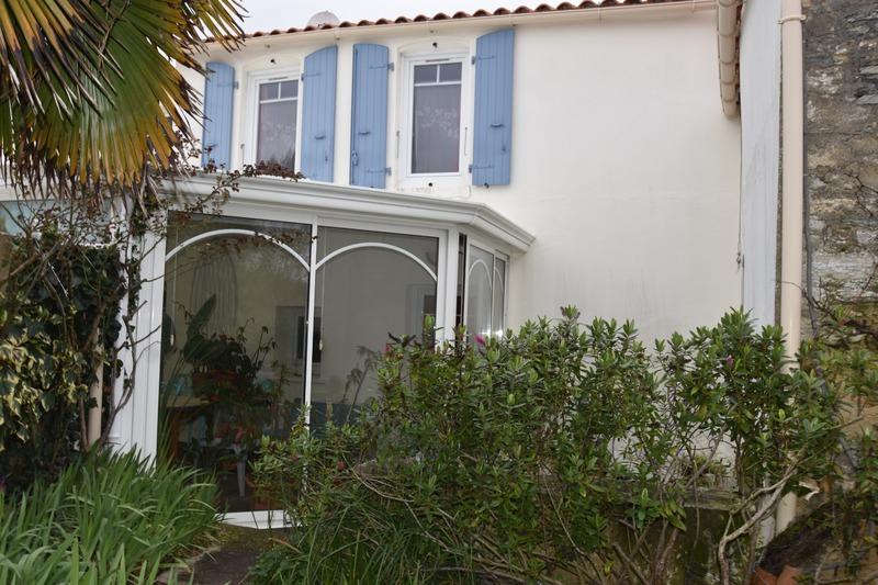 Maison de village - 100 m² - 6 pièces