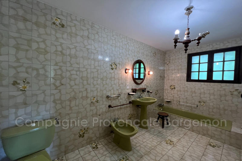 Maison - 190 m² - 8 pièces