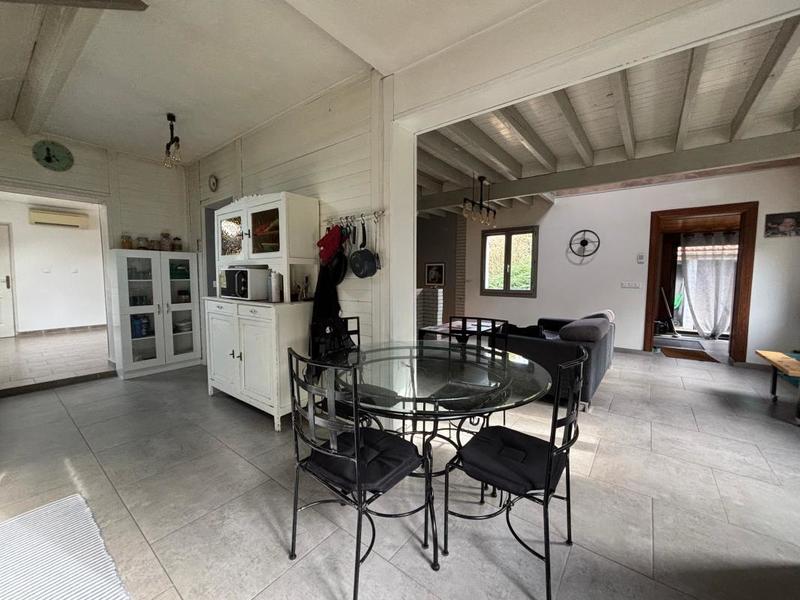 Maison - 169 m² - 4 pièces