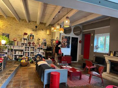 Maison de village - 140 m² - 6 pièces