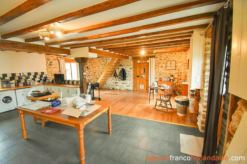 Maison - 223 m² - 6 pièces