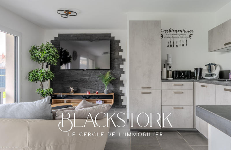 Appartement - 90 m² - 4 pièces