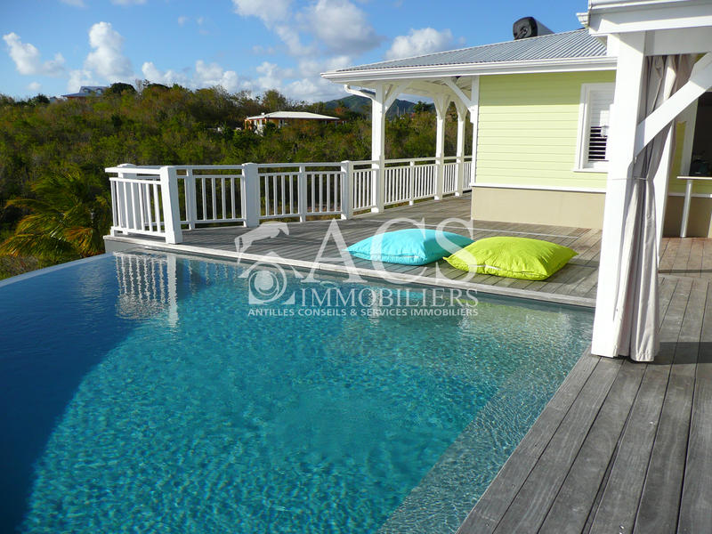 Maison - 132 m² - 5 pièces