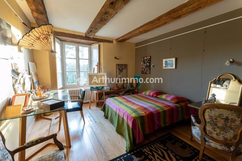 Maison - 700 m² - 12 pièces