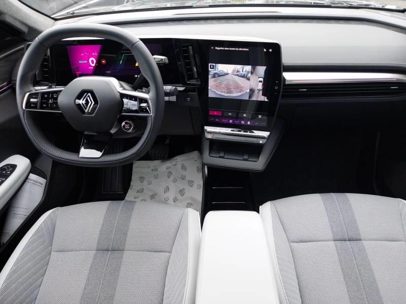 Renault Scénic E-Tech electrique 220 ch grande autonomie Techno Iconic
