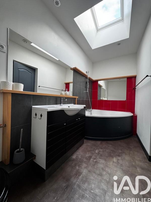 Maison - 108 m² - 3 pièces