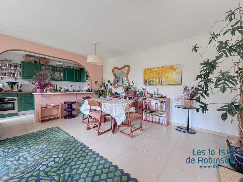 Appartement - 96 m² - 4 pièces