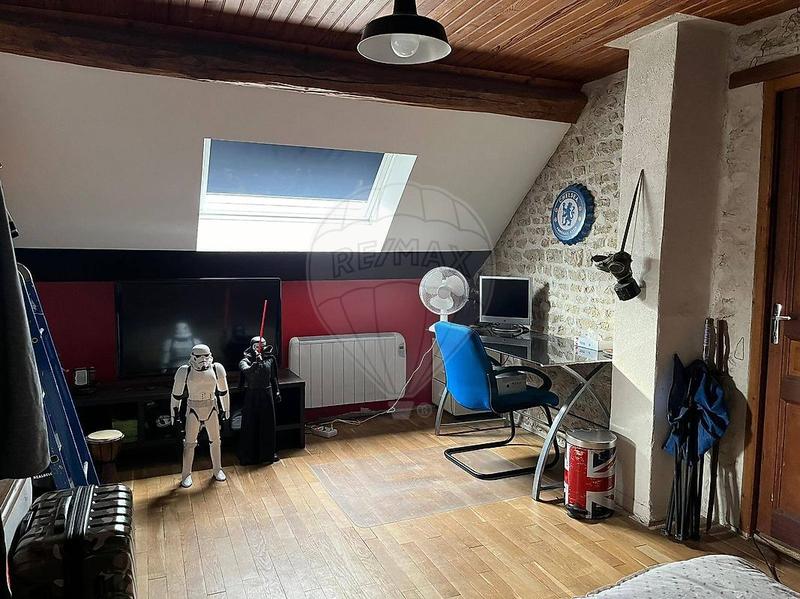 Maison - 148 m² - 6 pièces