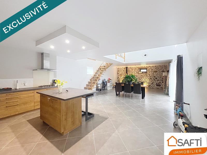 Maison - 153 m² - 5 pièces