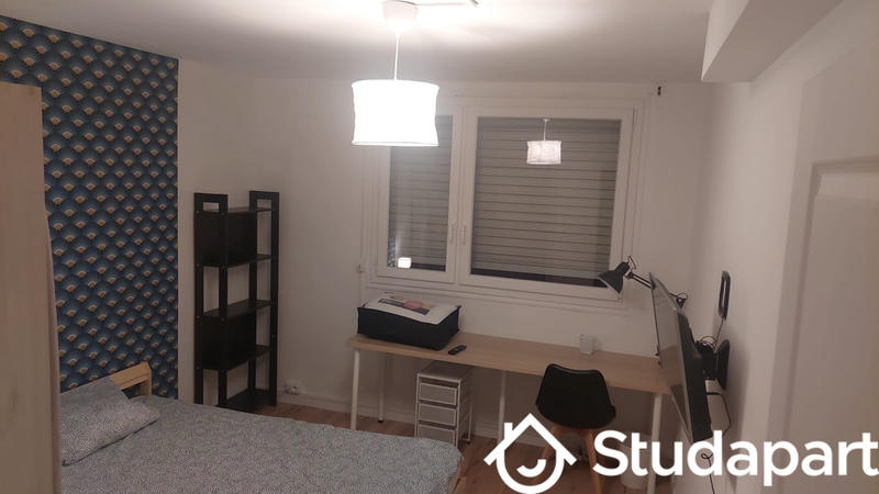 Chambre - 9 m² - 1 pièce