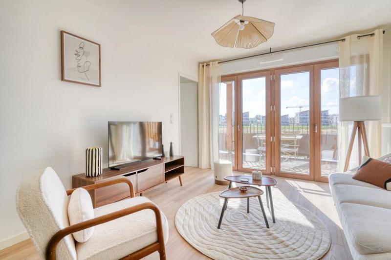 Chambre - 9 m² - 1 pièce