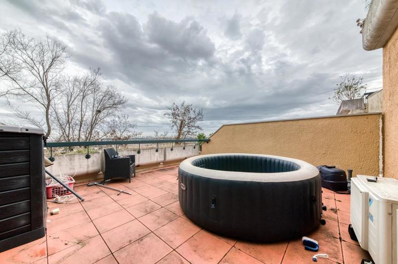 Appartement - 102 m² - 4 pièces