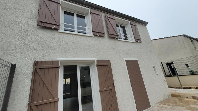 Maison - 88 m² - 4 pièces